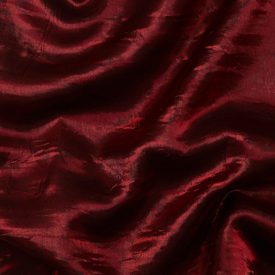Bichon Crush Burgundy tablecloth